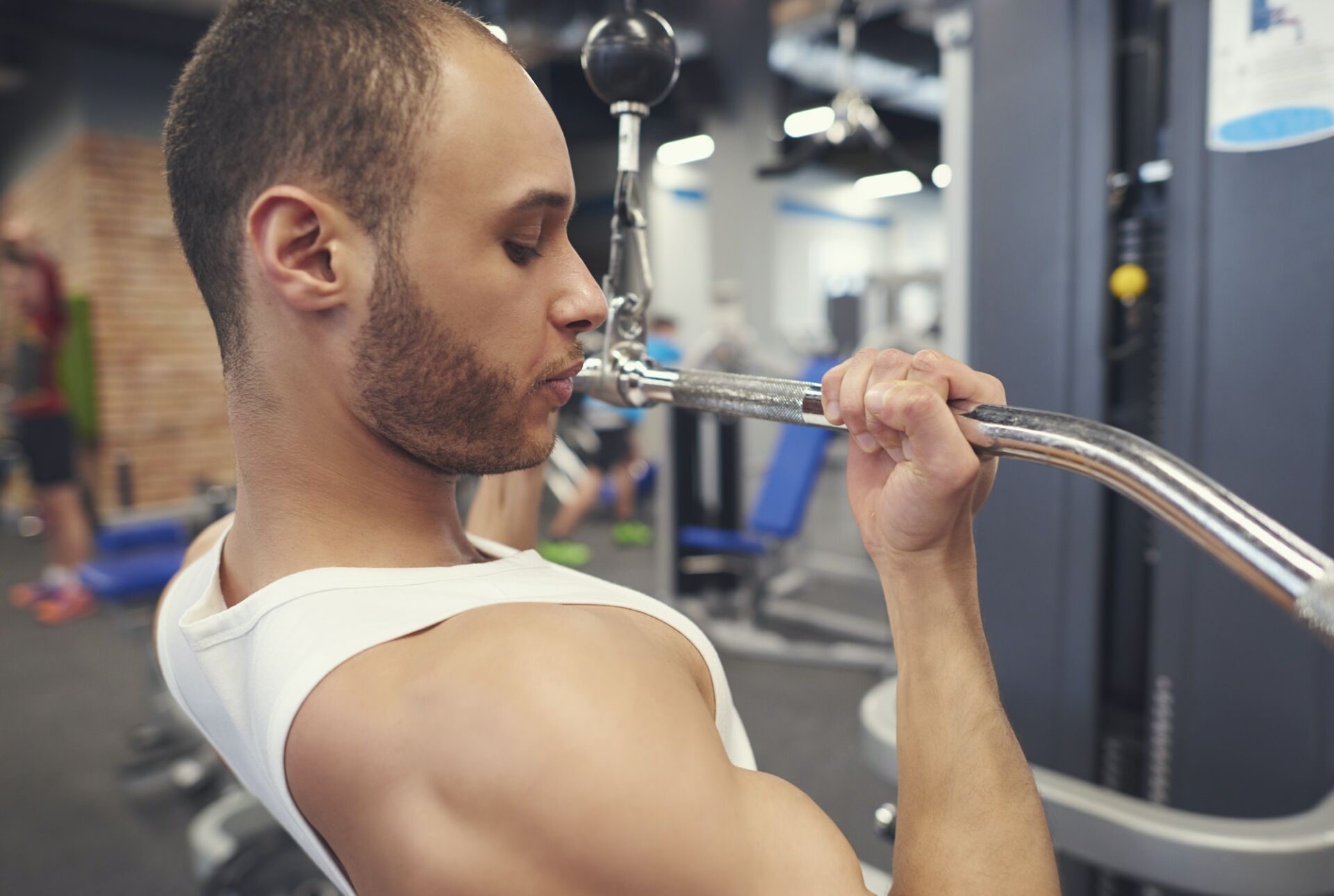 Strong athlete training biceps parts