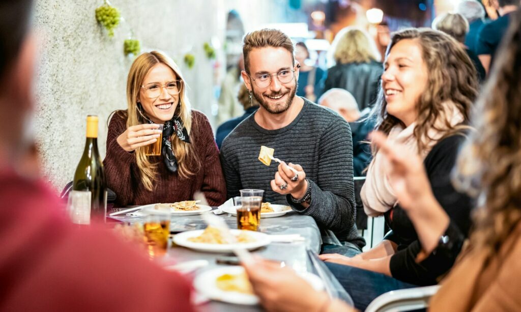 Mastering Social Events: Smart Food Choices Made Easy